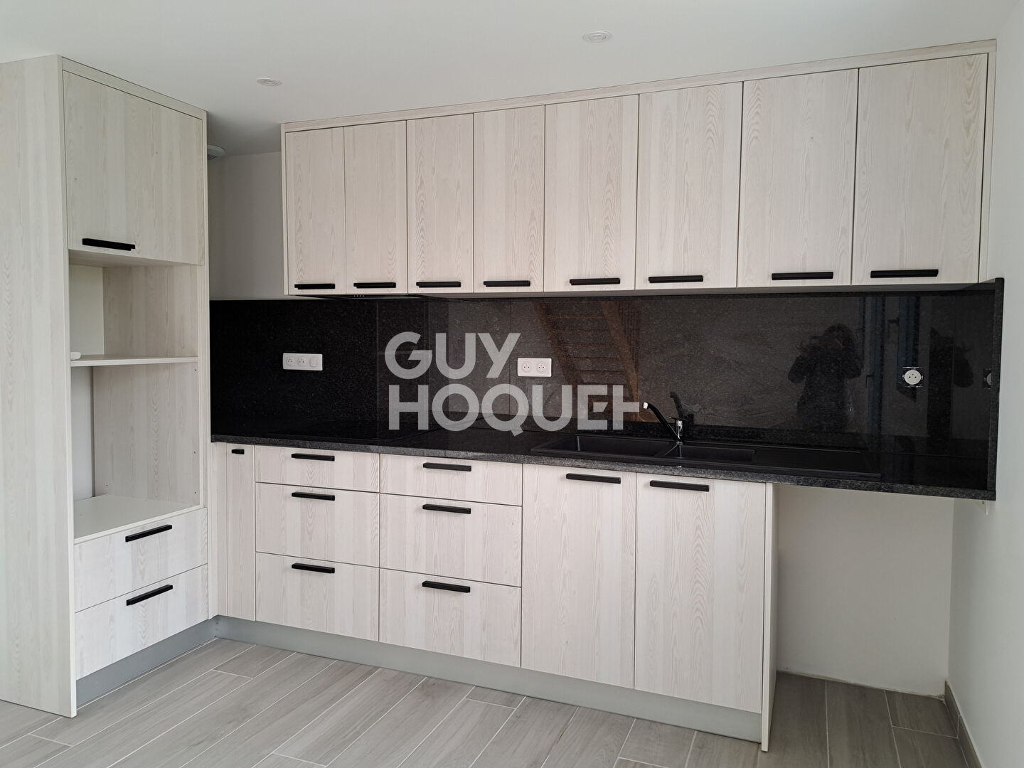 Maison meublée neuve 4 pièces avec jardin