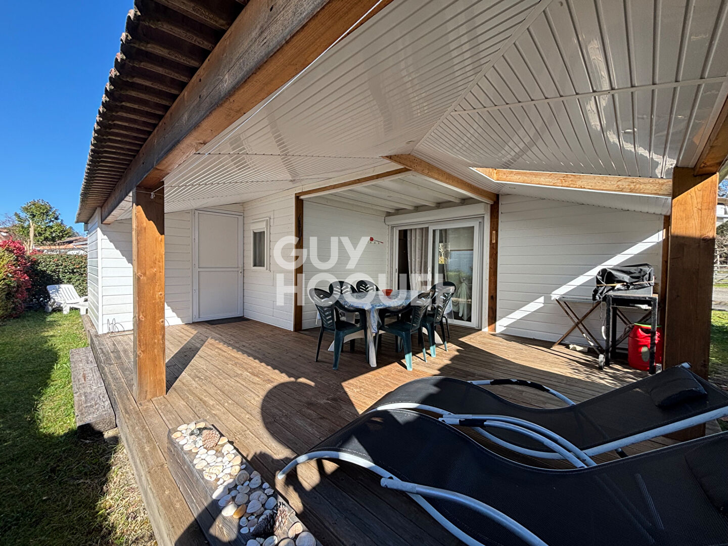 Chalet à deux pas de la plage à Lit et Mixe