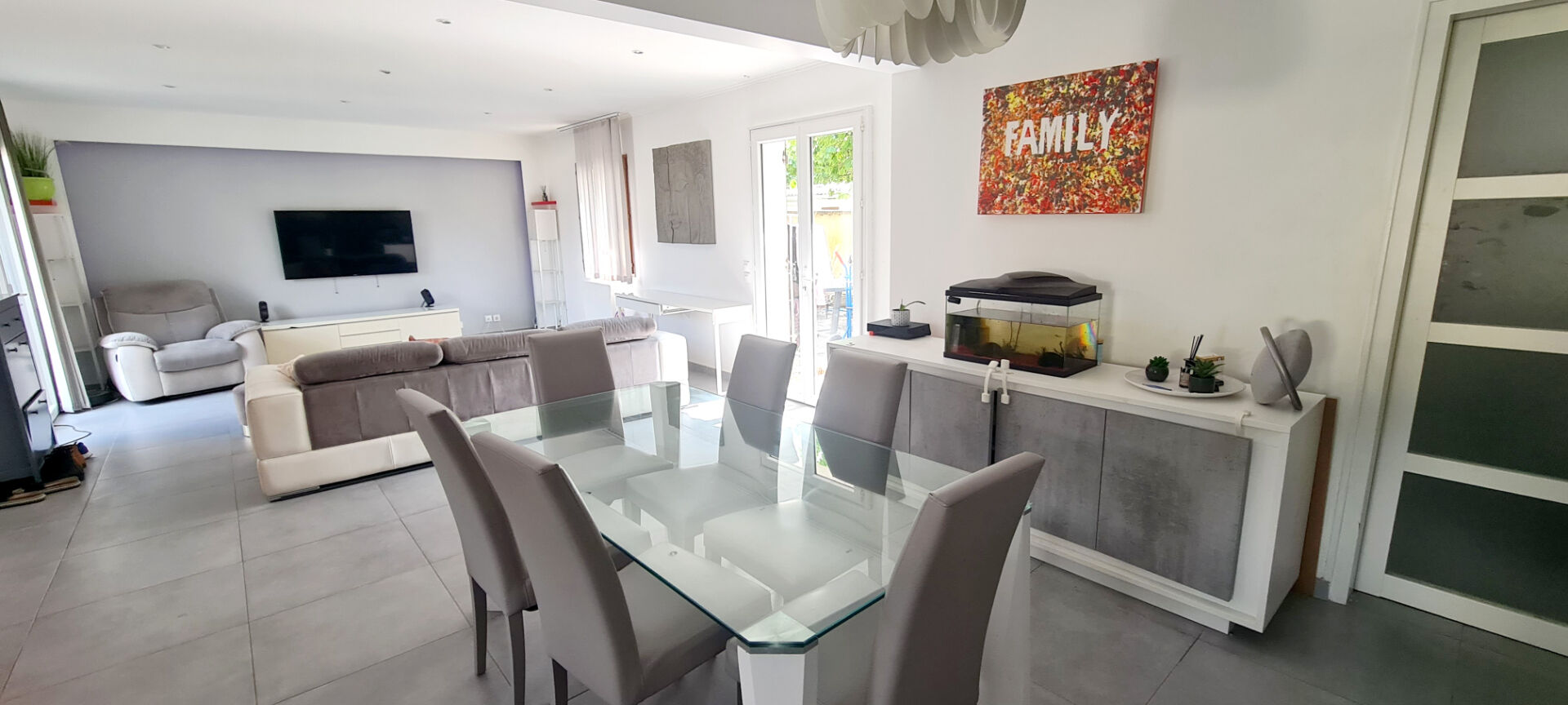 Pavillon 6 pièces -155 m² - 4 chambres