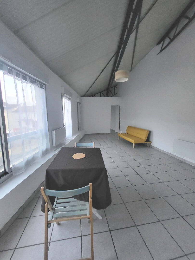 Grand F1 sur Mitry-le-Neuf proche de toutes commodités