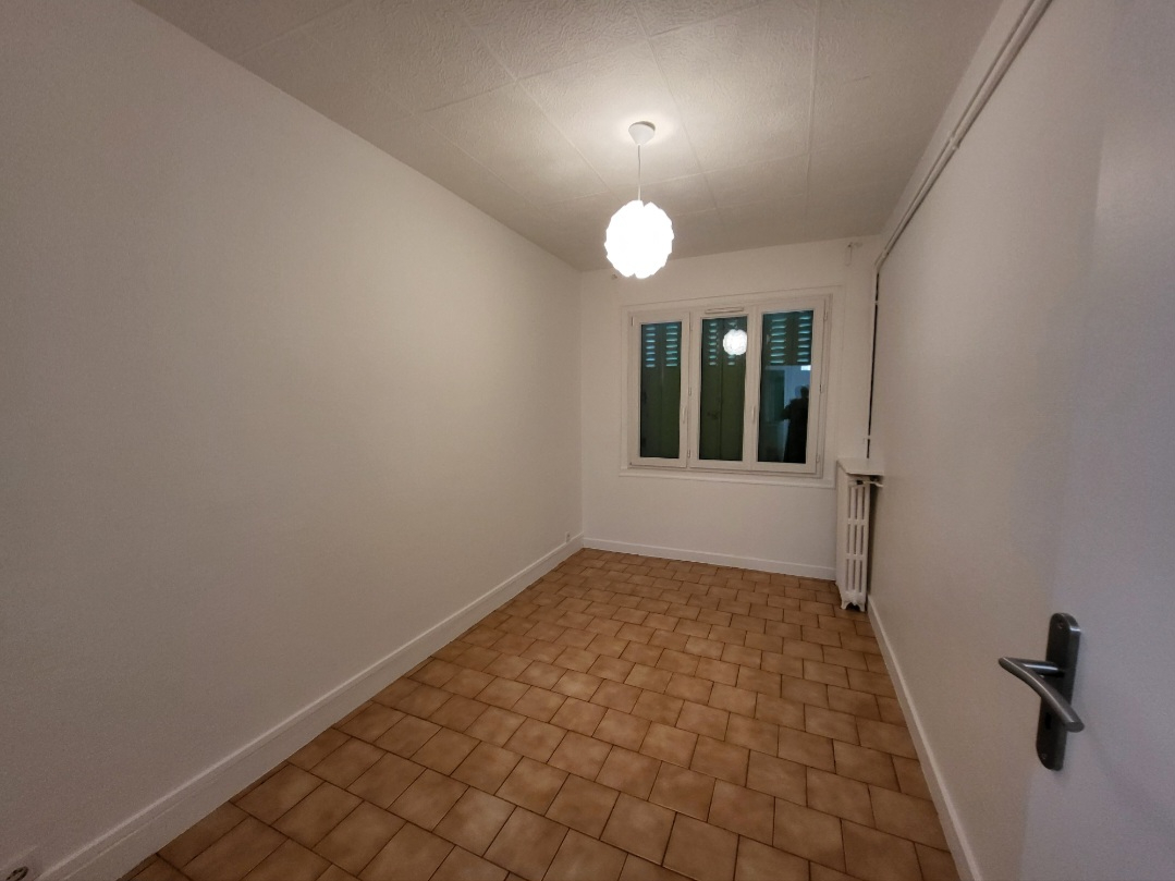 Appartement Tremblay En France 3 pièce(s) 46.83 m2