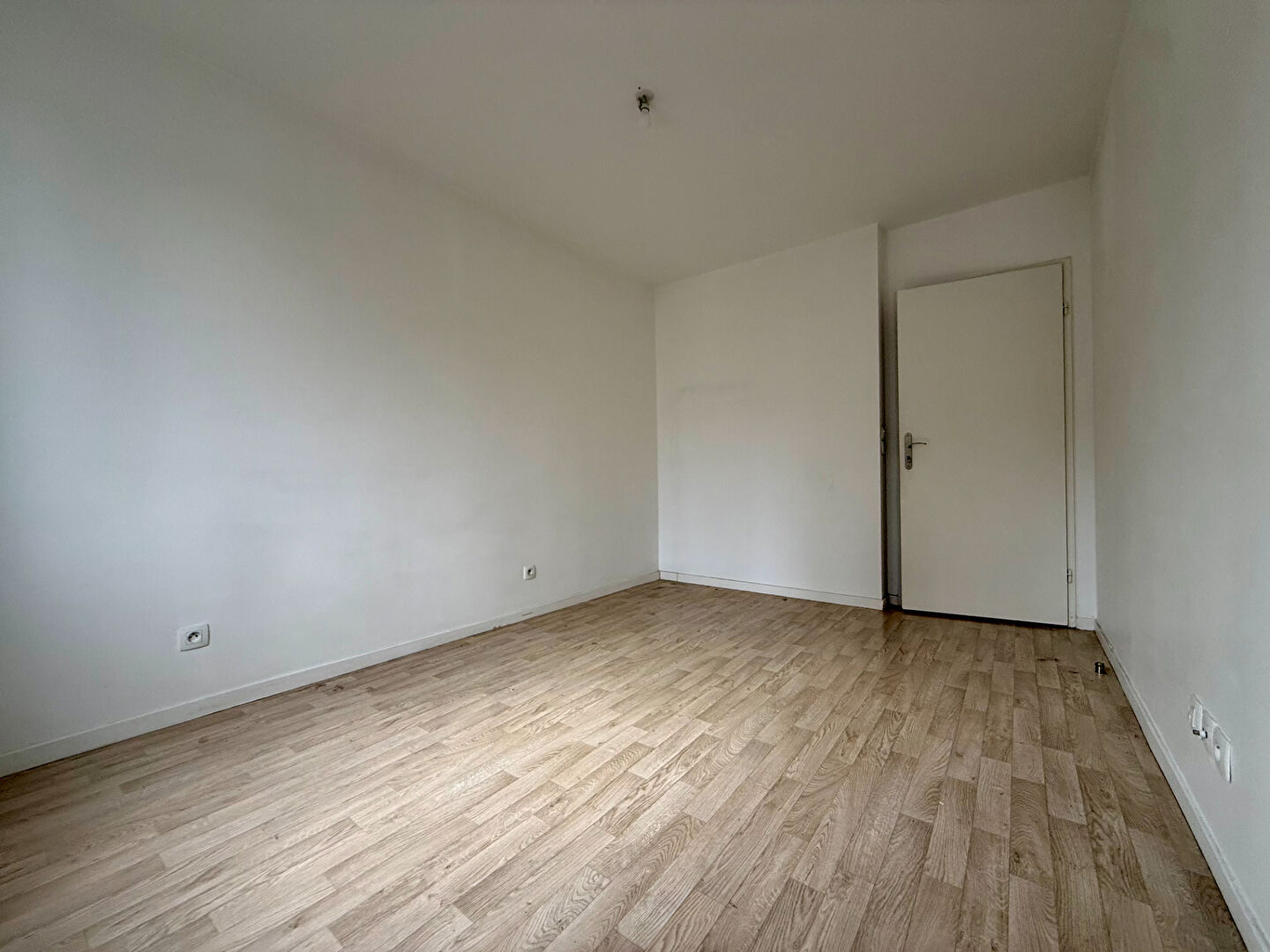 appartement 3 pièces 49.96m2