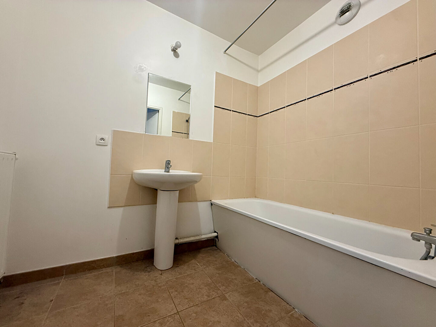 appartement 3 pièces 49.96m2