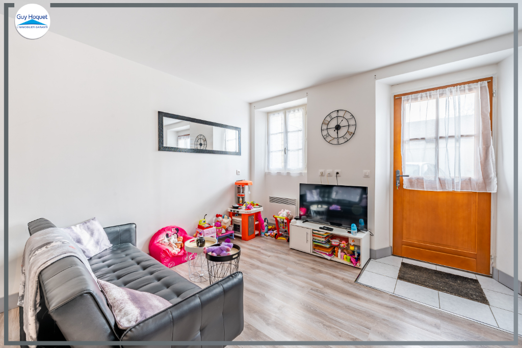 Location : appartement F2 (55 m²) à BLANDY