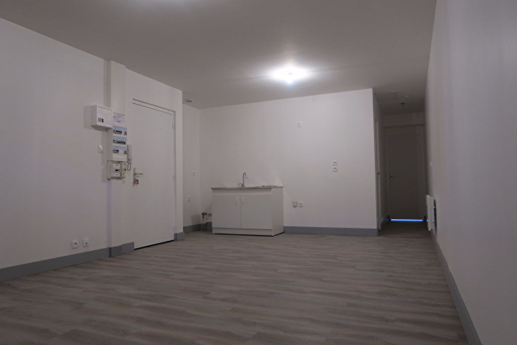 Appartement 2 pièces à louer à Blandy - Exclusivité Guy Hoquet