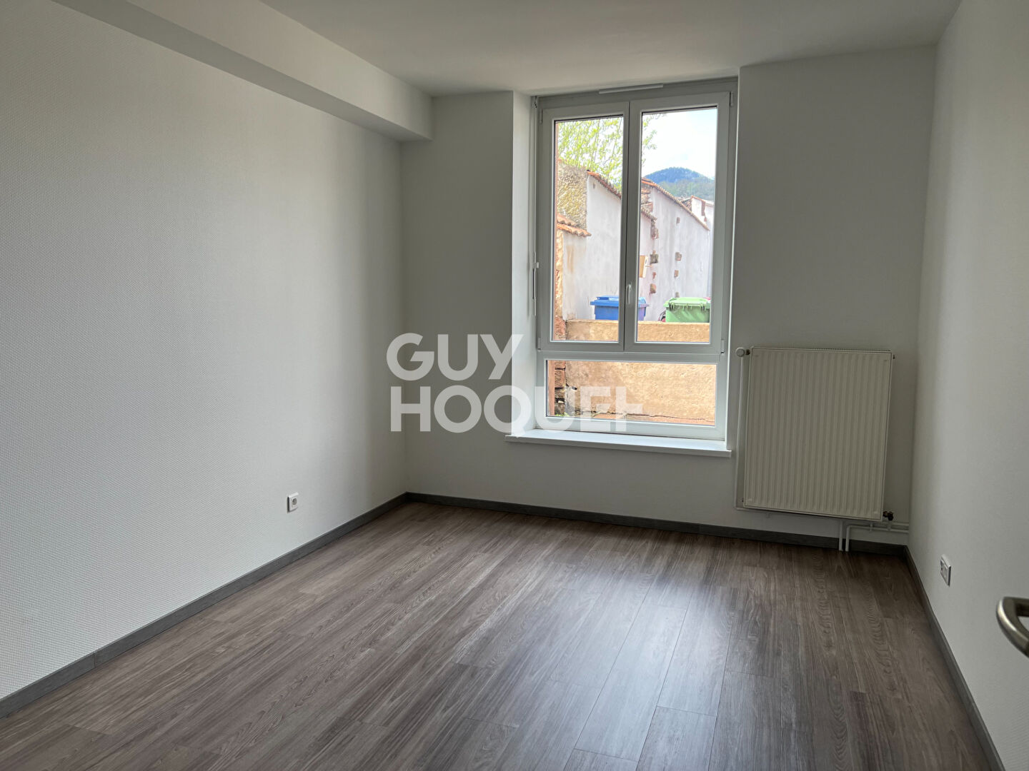 LOCATION d'un appartement T4 (78.60 m² ) à LUTZELHOUSE