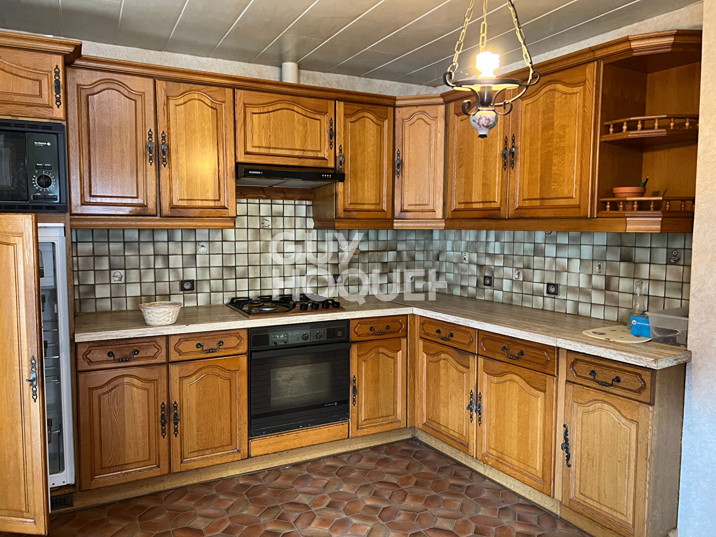 Maison  5 pces + app. 3 pcs + app 2 pces