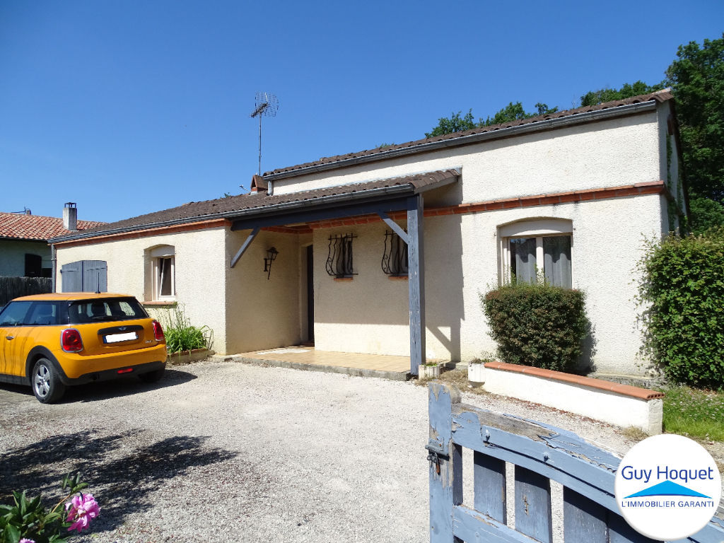 Maison T4 (83 m²) à vendre à MONTBETON