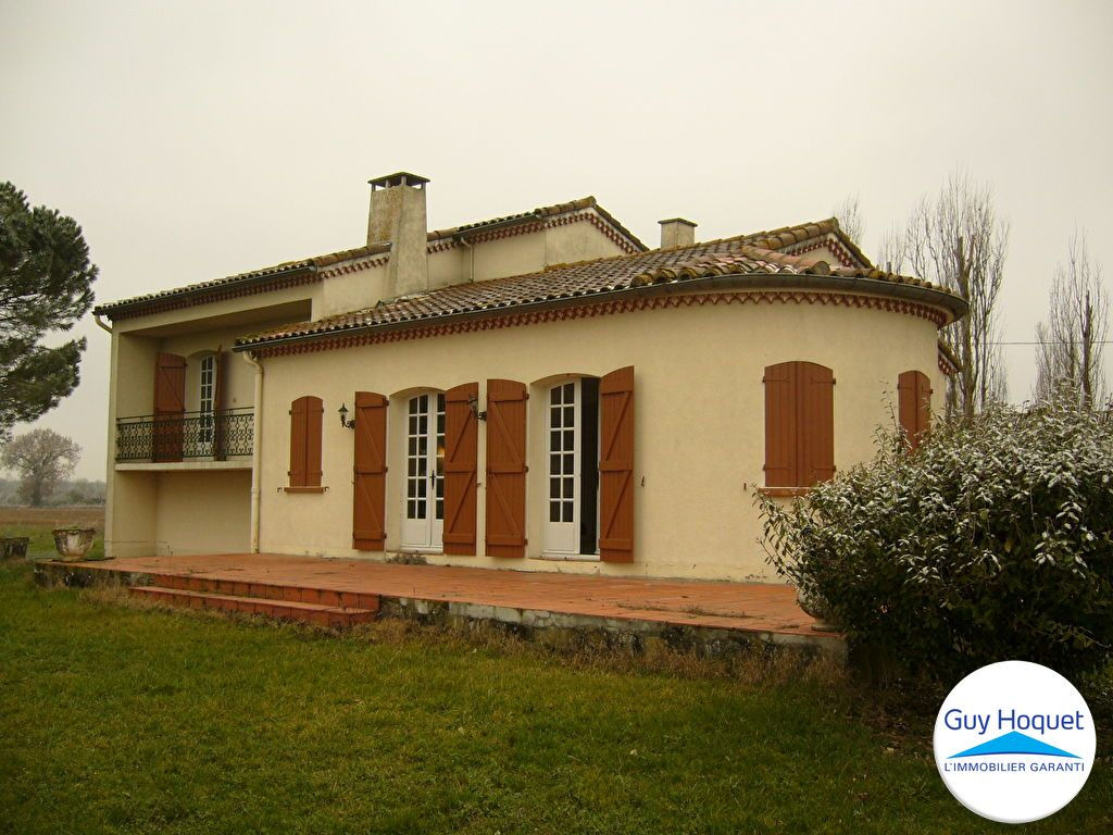 A LA CAMPAGNE