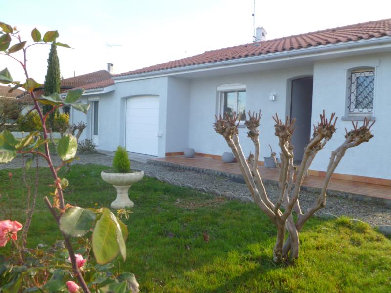 Maison 4 pièces de 95,86 m² à louer à Montech (82700).