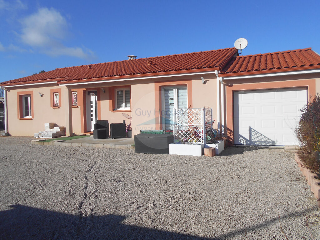 Maison 5 pièces à vendre à SAINT NAUPHARY