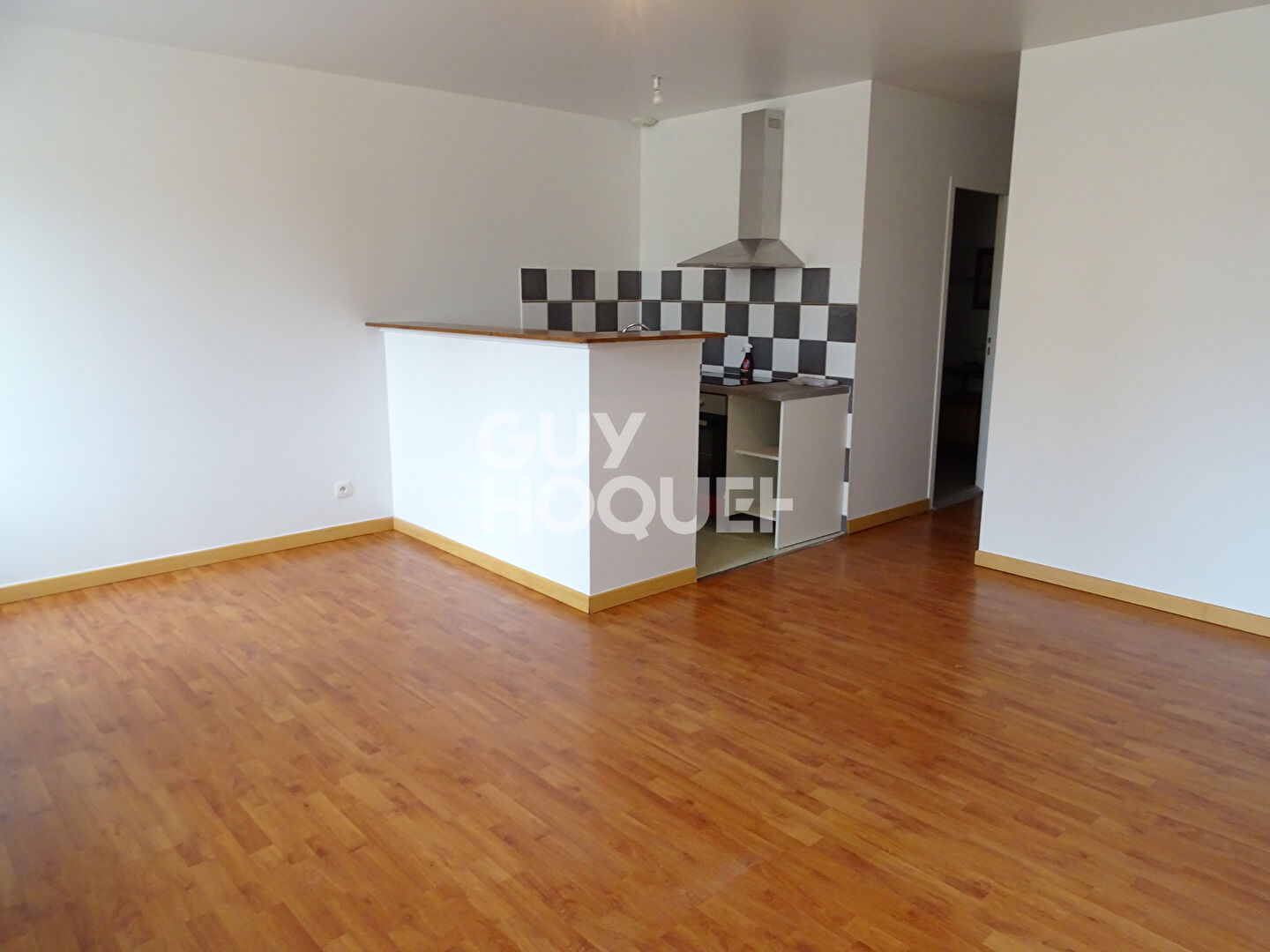 Location d'un appartement 3 pièces à REALVILLE