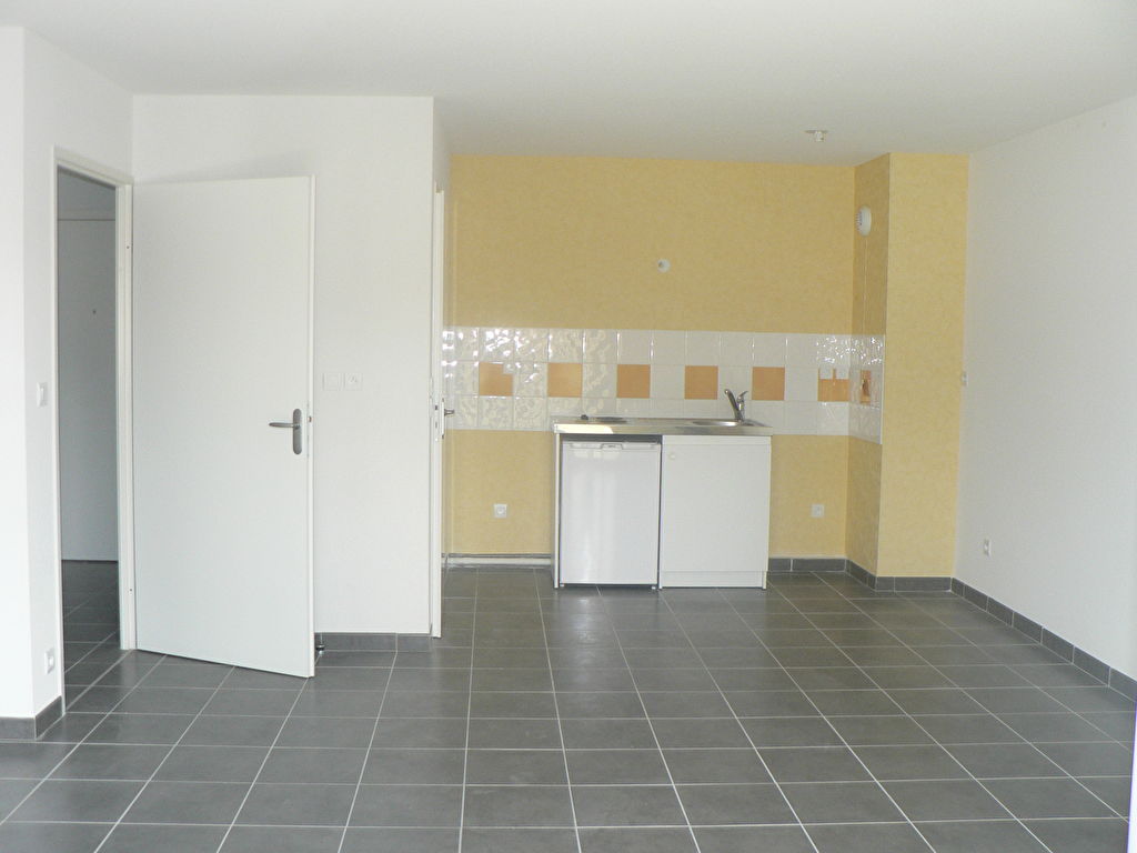 PROCHE DU CENTRE