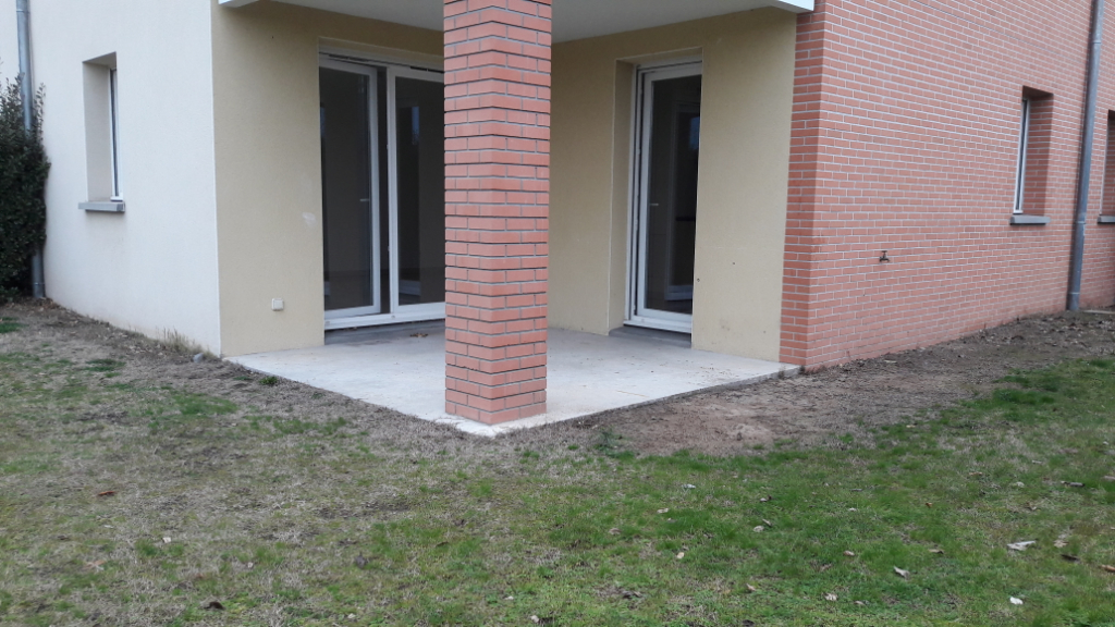 Bel appartement en rez-de-jardin