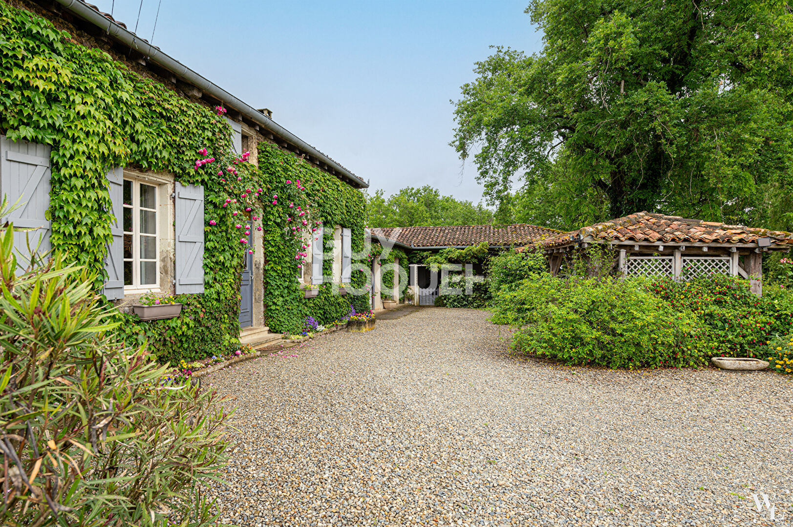 Maison de maître sur parc de 2ha