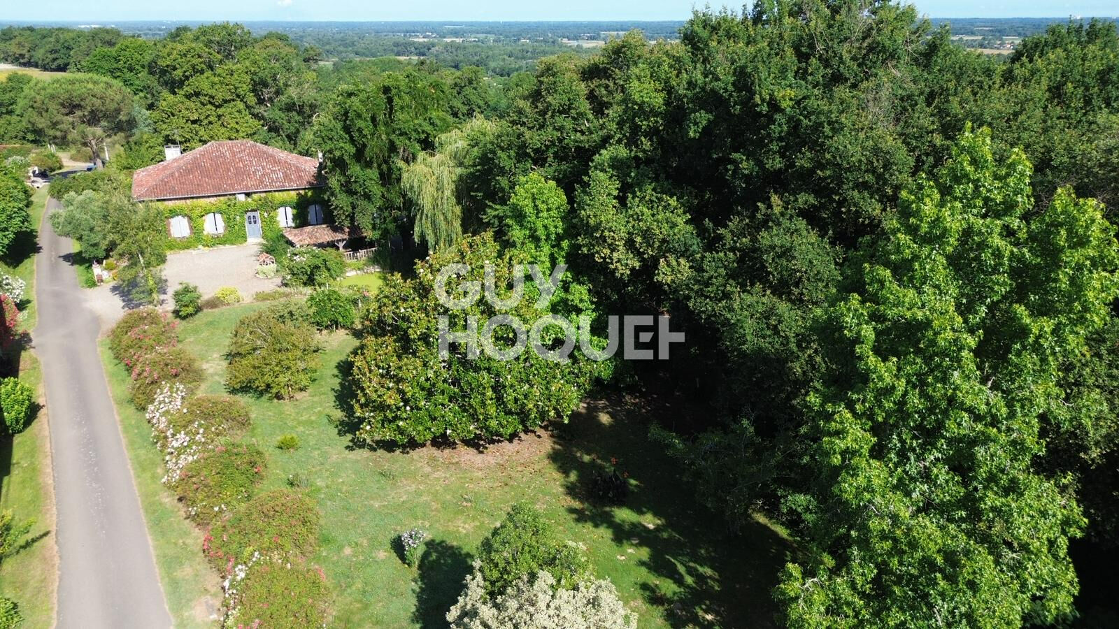 Maison de maître sur parc de 2ha