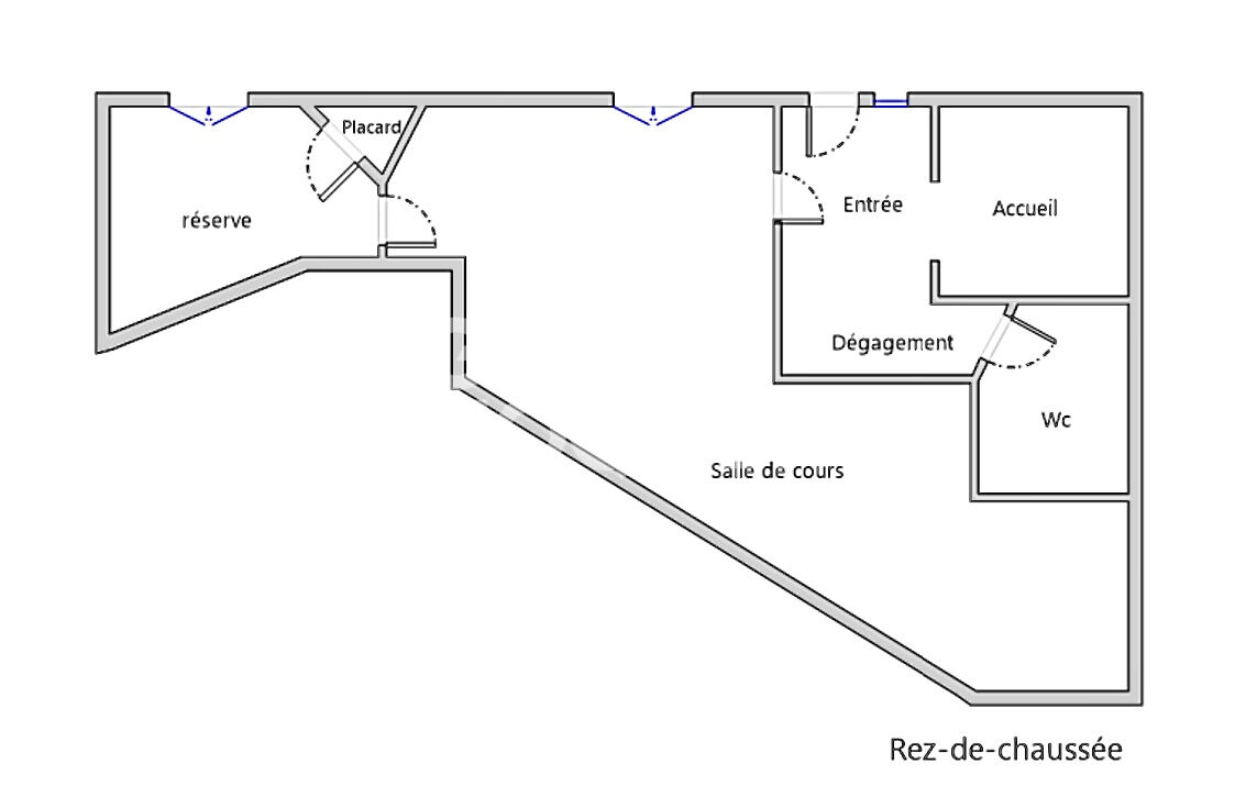 Local commercial de 53 m2 situé au centre ville d'Aire sur l'Adour