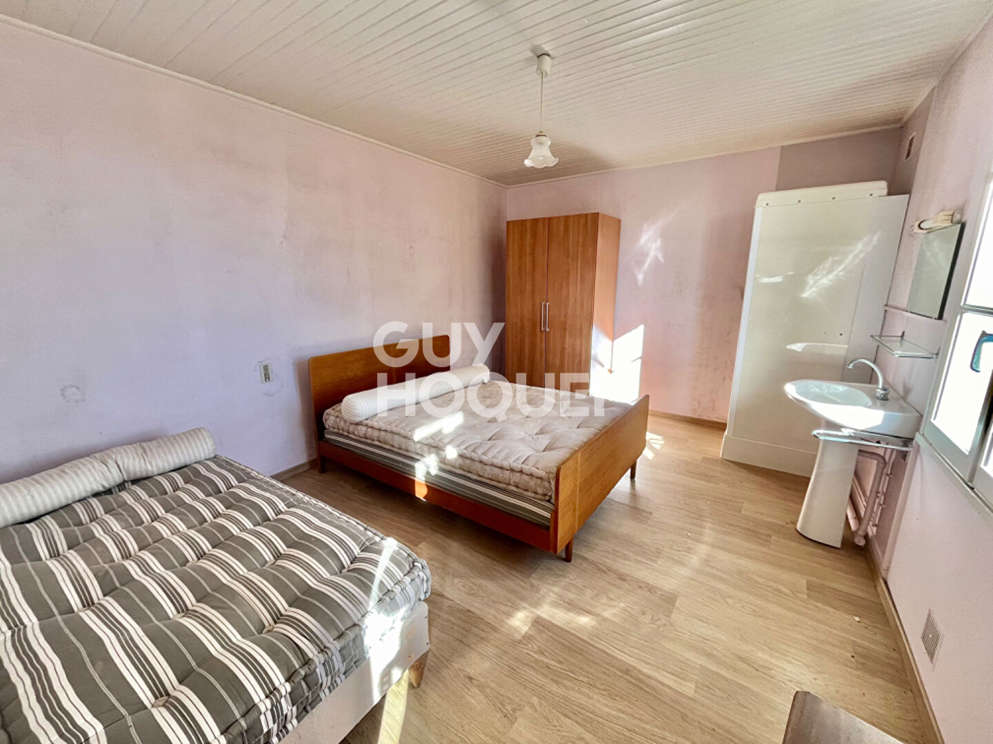 Local d'activité de 95 m2 situé au bourg de Barcelonne du Gers