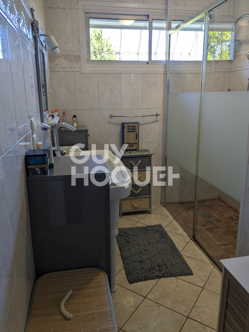 Maison St Pierre Du Mont 190 m2