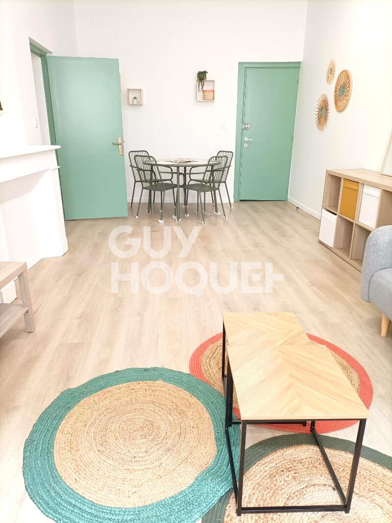 Appartement T2 meublé, rénové, en centre ville.