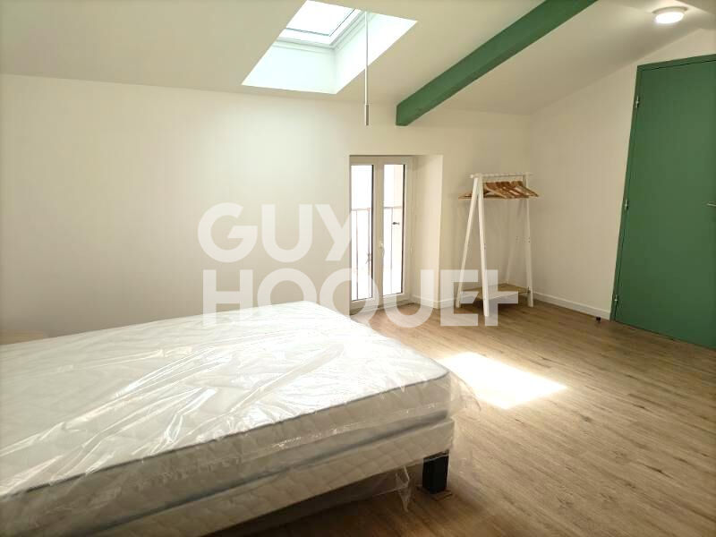 Appartement T2 meublé, rénové, en centre ville.