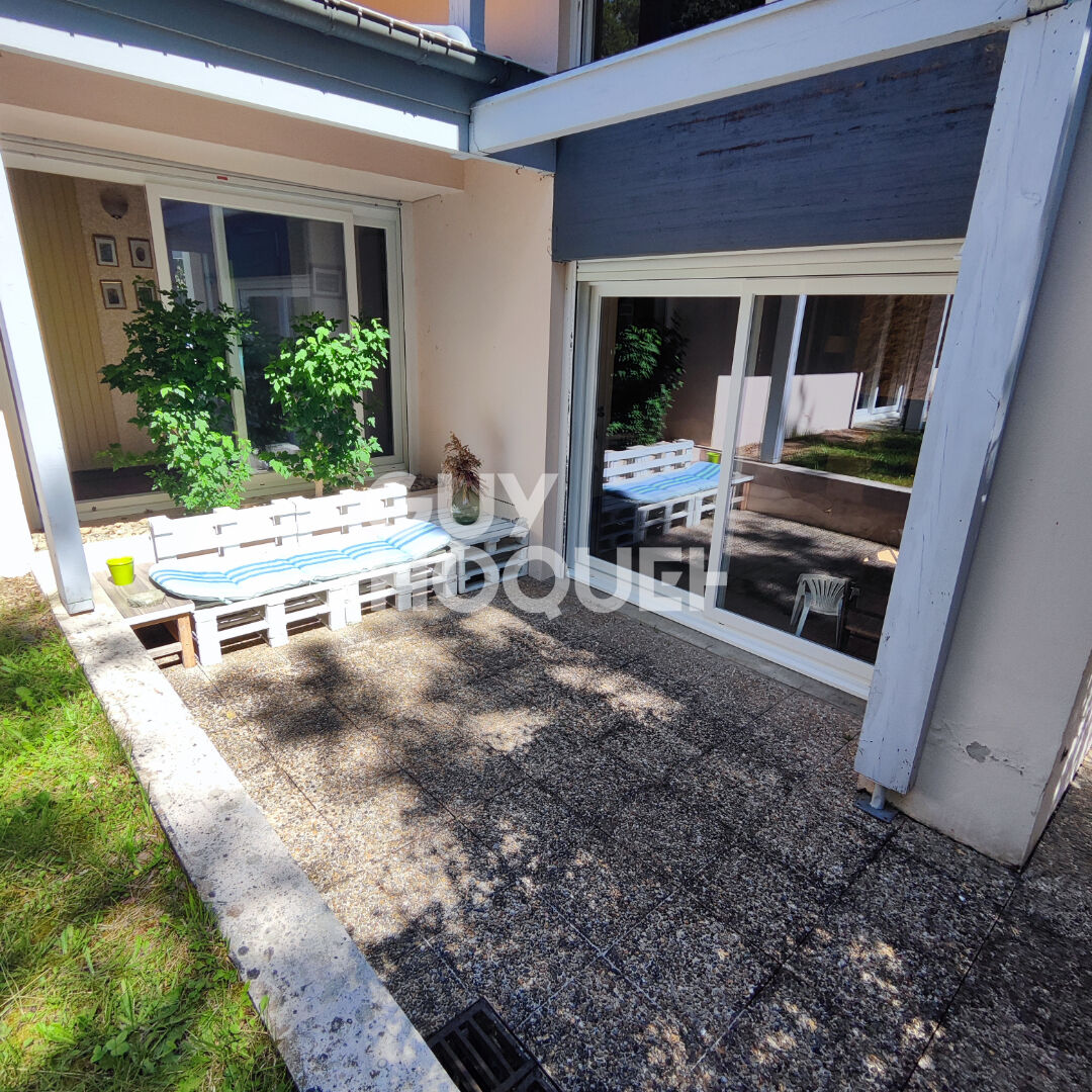 Villa d'architecte de 280m², 5 chambres et piscine