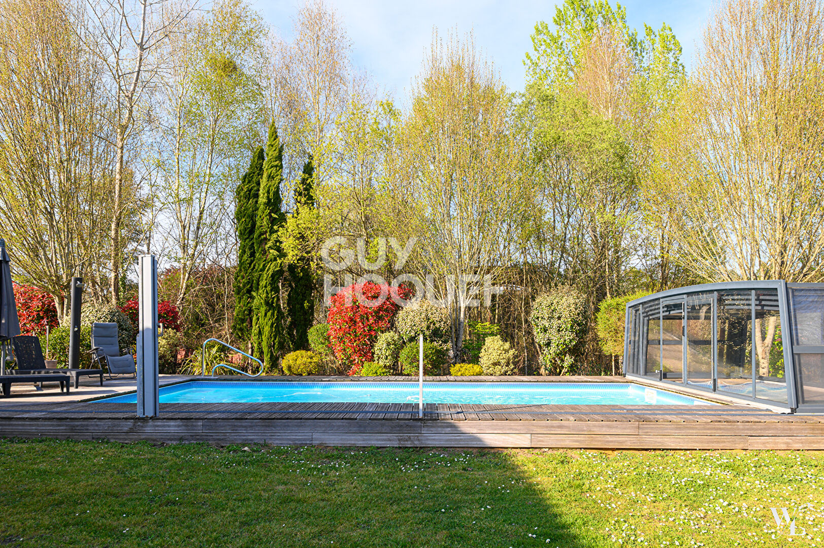 Maison contemporaine 4 pièce(s) 122 m2