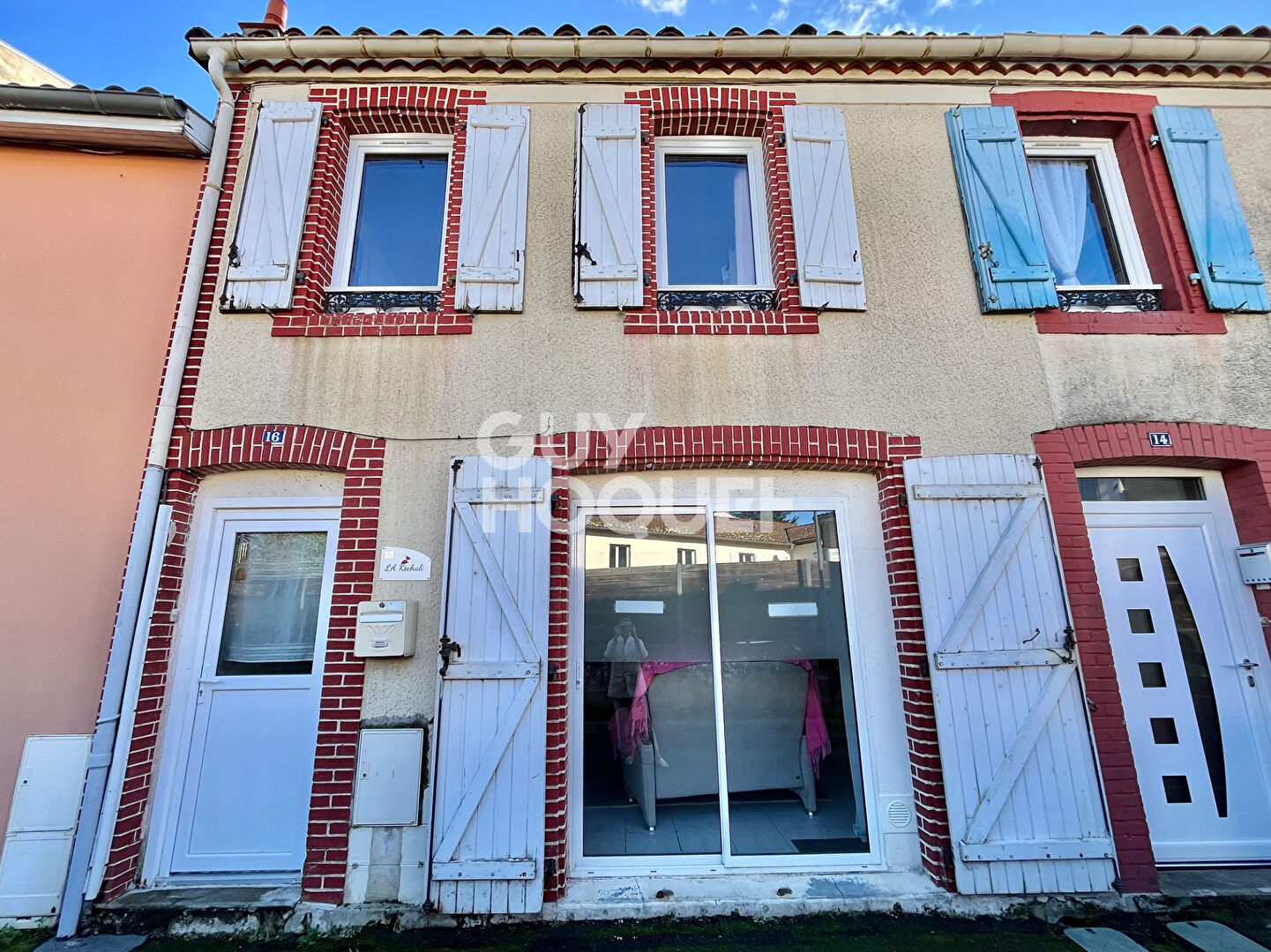 Maison de ville, 3 chambres avec dépendance et jardin au centre-ville d'Aire-Sur-L'Adour