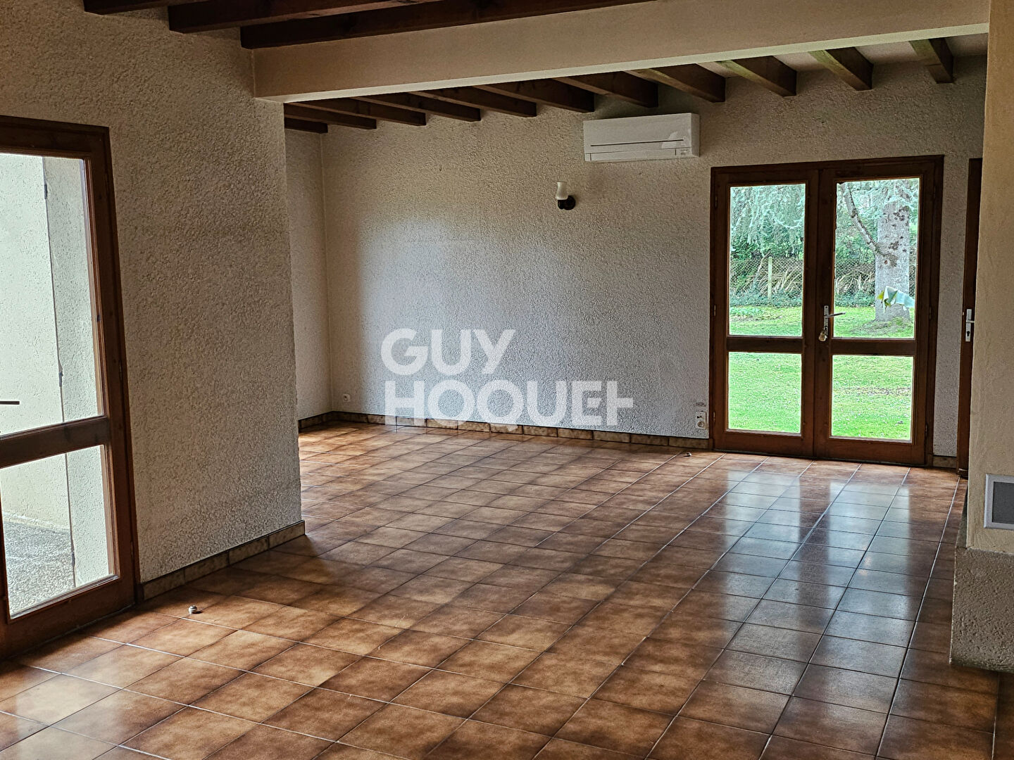 Maison de village  6 pièce(s) 108 m²