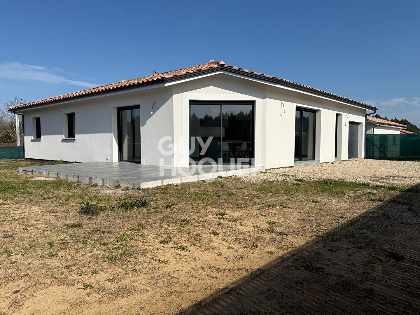 Spacieuse maison  sur SAINT AVIT