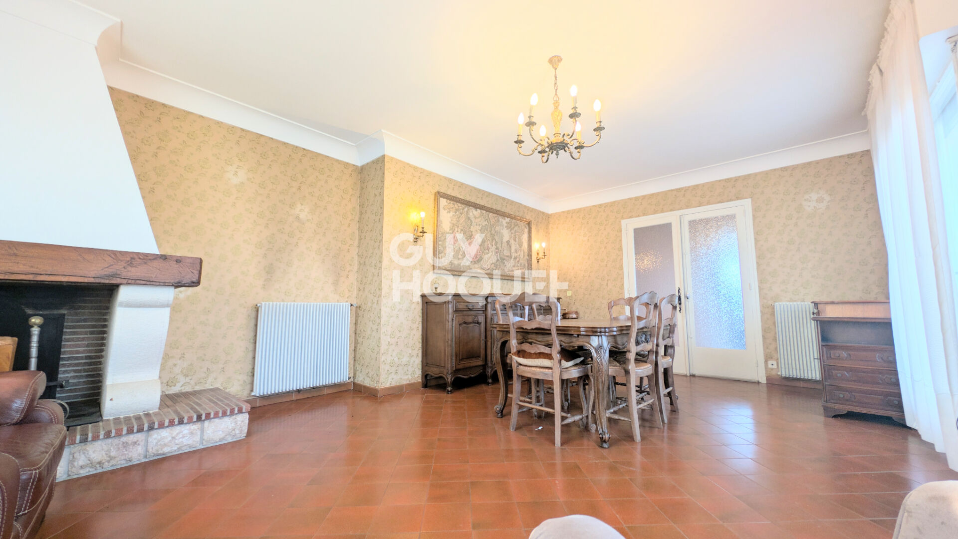 Fort potentiel dans un quartier recherché - Maison familiale ou investissement - 5 chambres - sous sol