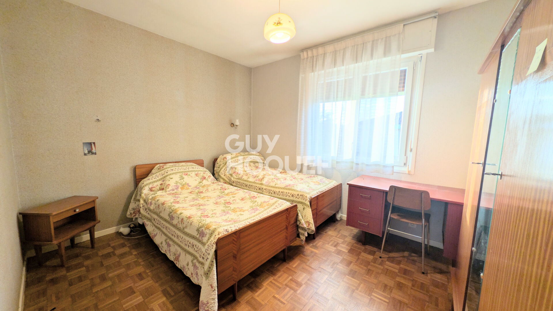 Fort potentiel dans un quartier recherché - Maison familiale ou investissement - 5 chambres - sous sol