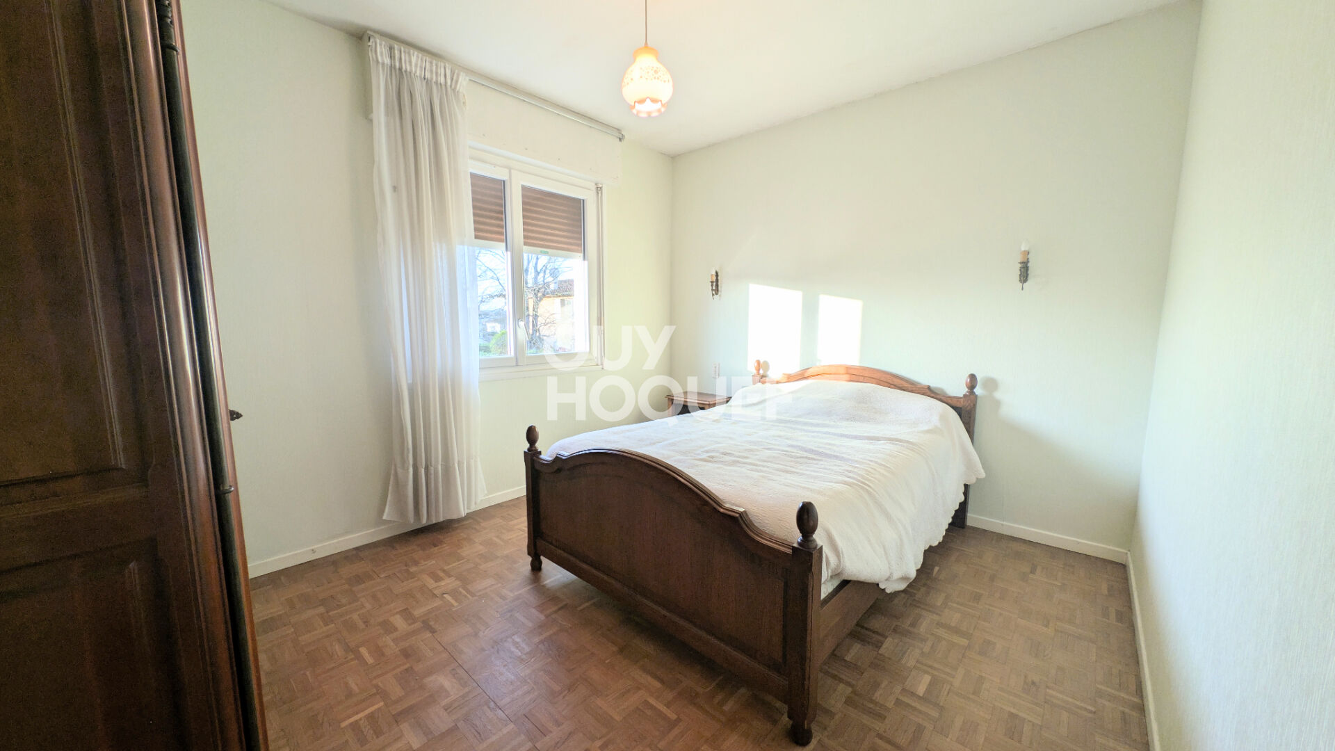 Fort potentiel dans un quartier recherché - Maison familiale ou investissement - 5 chambres - sous sol