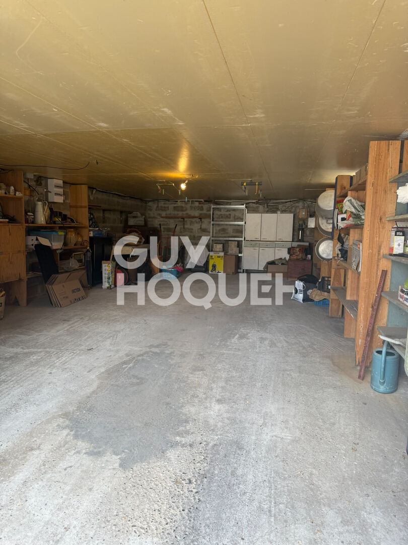 Maison YGOS SAINT SATURNIN 4 pièce(s) 94.39 m2