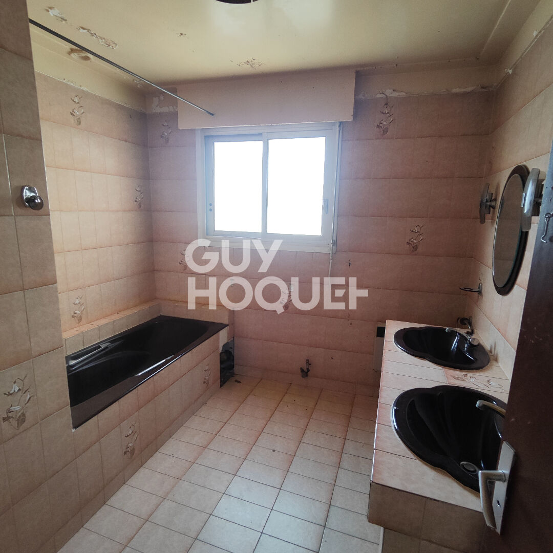 Appartement type T4 de 92m² en centre ville