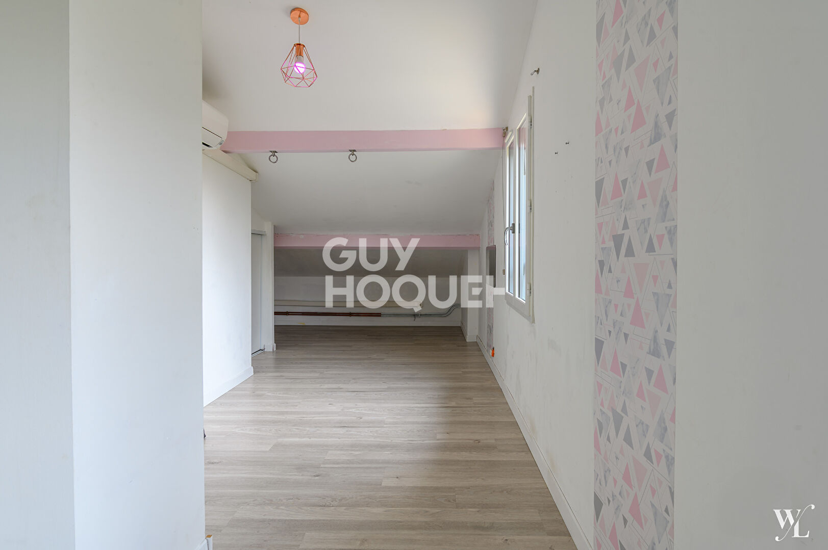 Maison de 165 m², 3 chambres et piscine