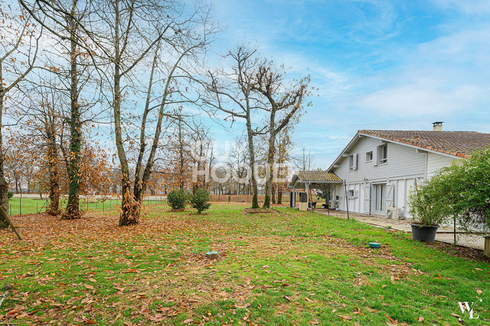Maison de 165 m², 3 chambres et piscine