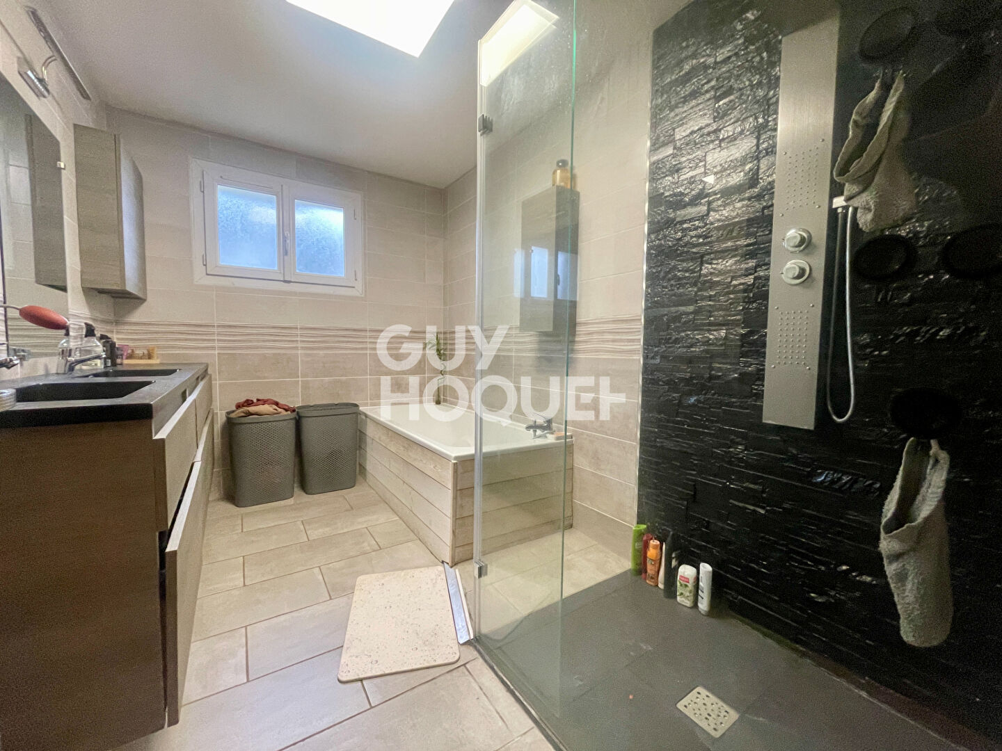 Maison familiale de plain-pied avec piscine ? Gabarret (40310)