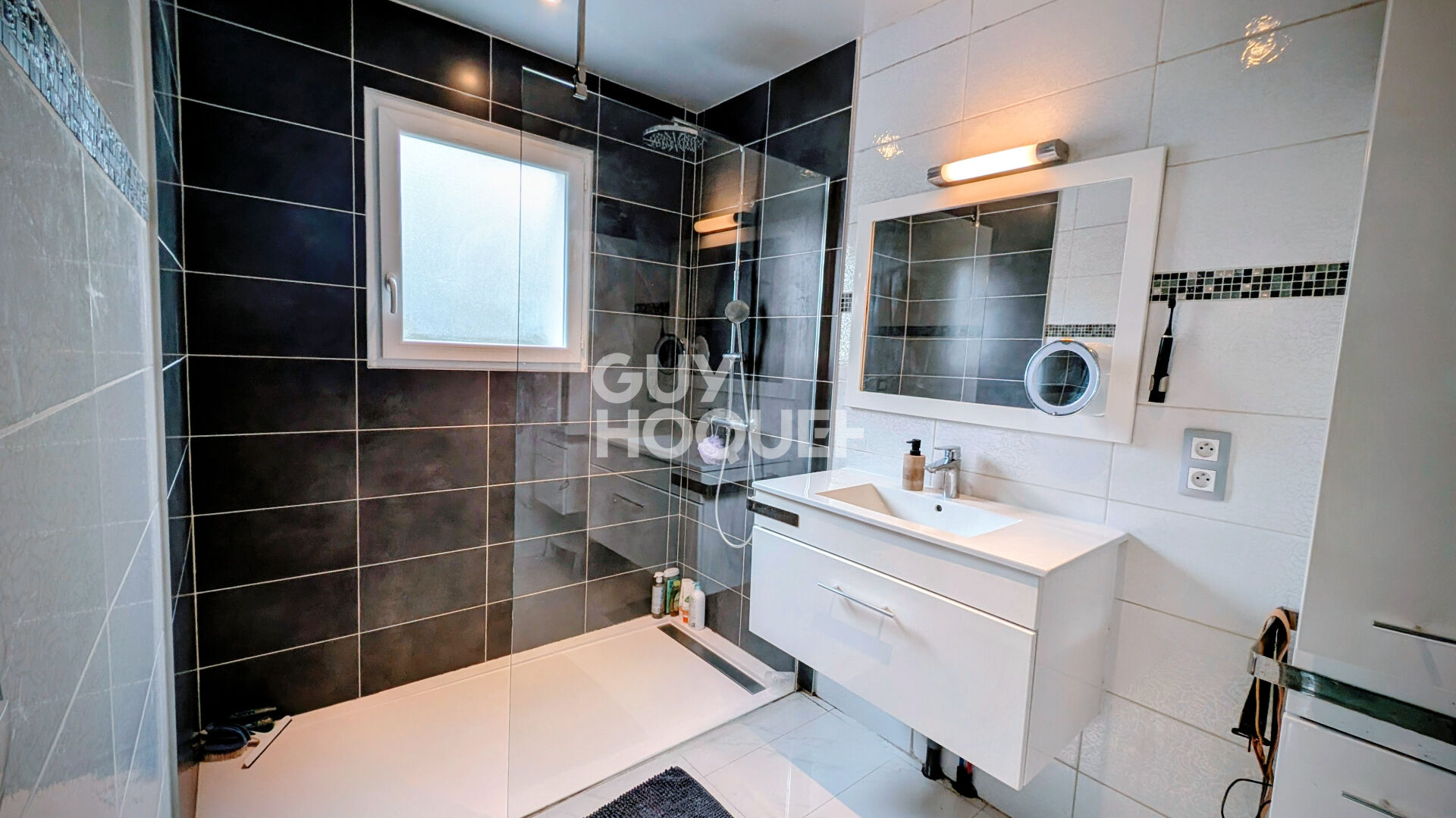 Evironnement calme - fond d'impasse, plain-pied  fonctionnel et lumineux