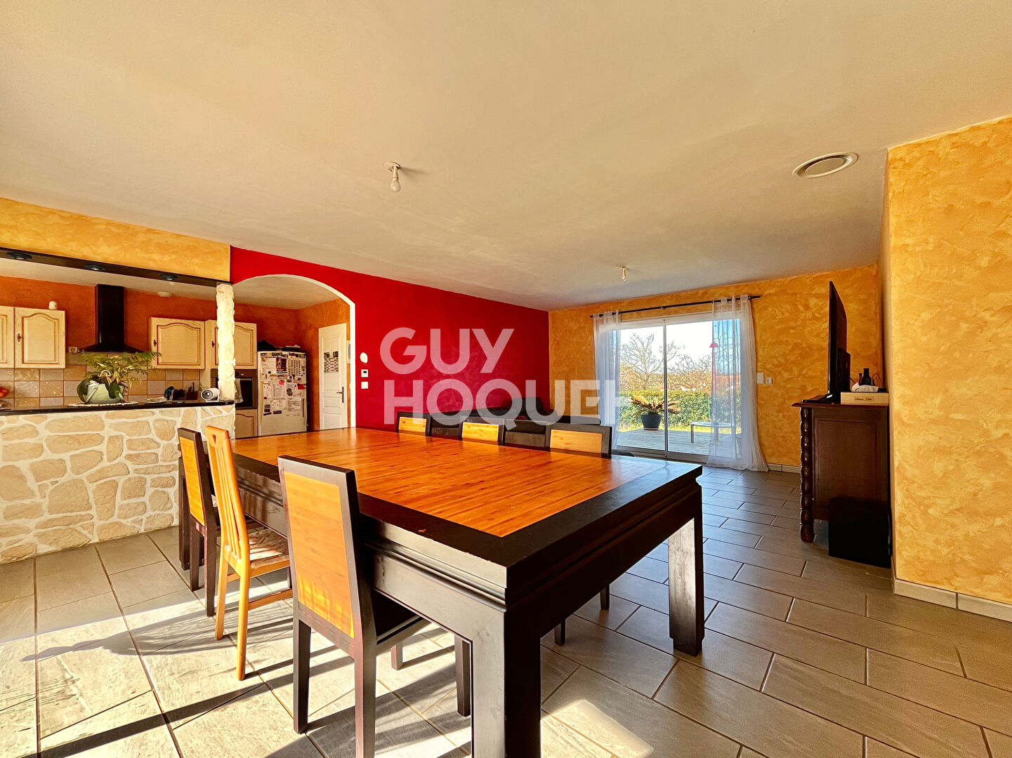 DPE A ! Maison de plain-pied, 4 chambres, un double garage