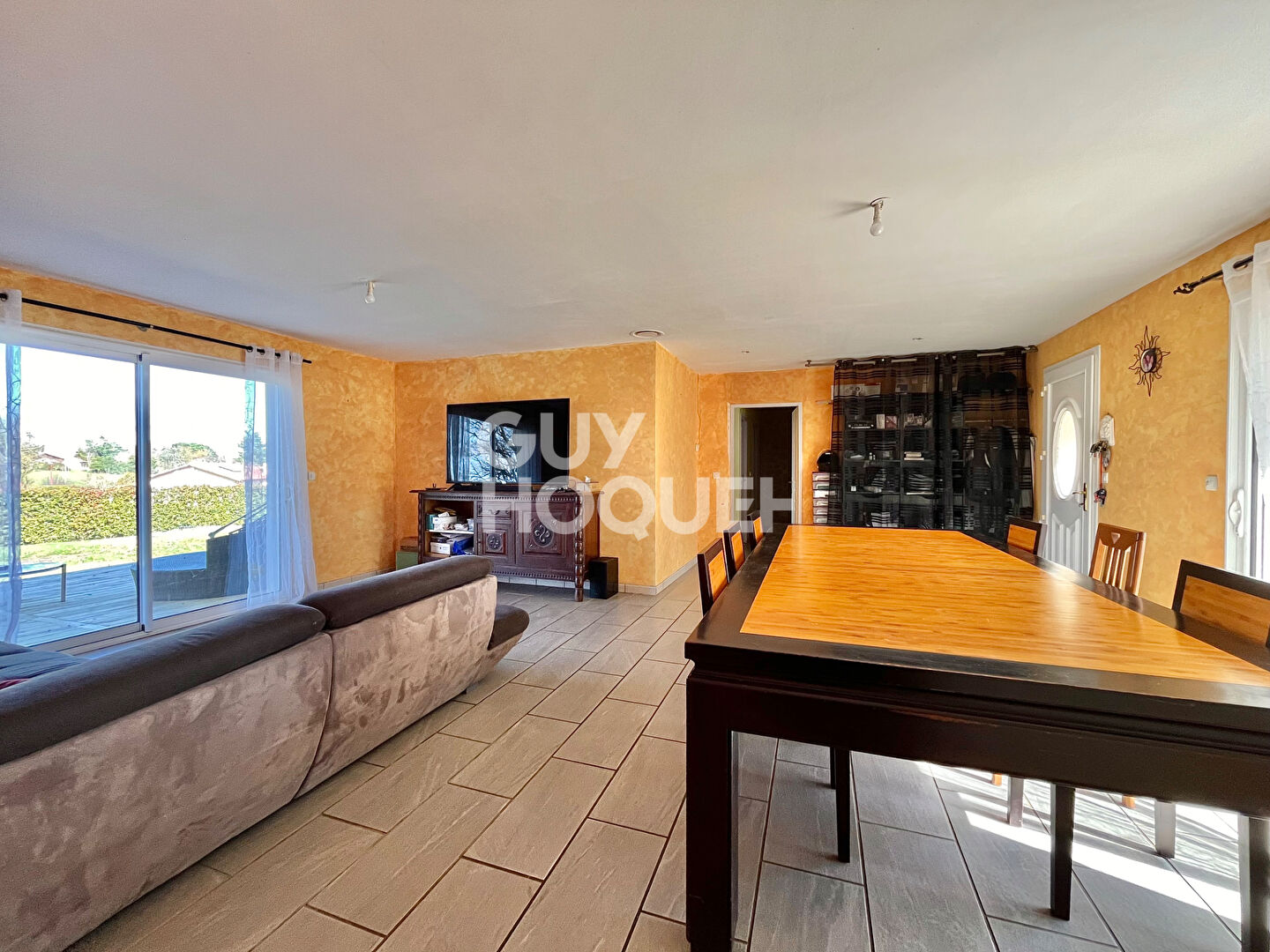 DPE A ! Maison de plain-pied, 4 chambres, un double garage