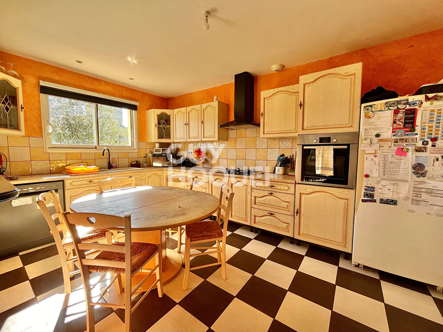 DPE A ! Maison de plain-pied, 4 chambres, un double garage