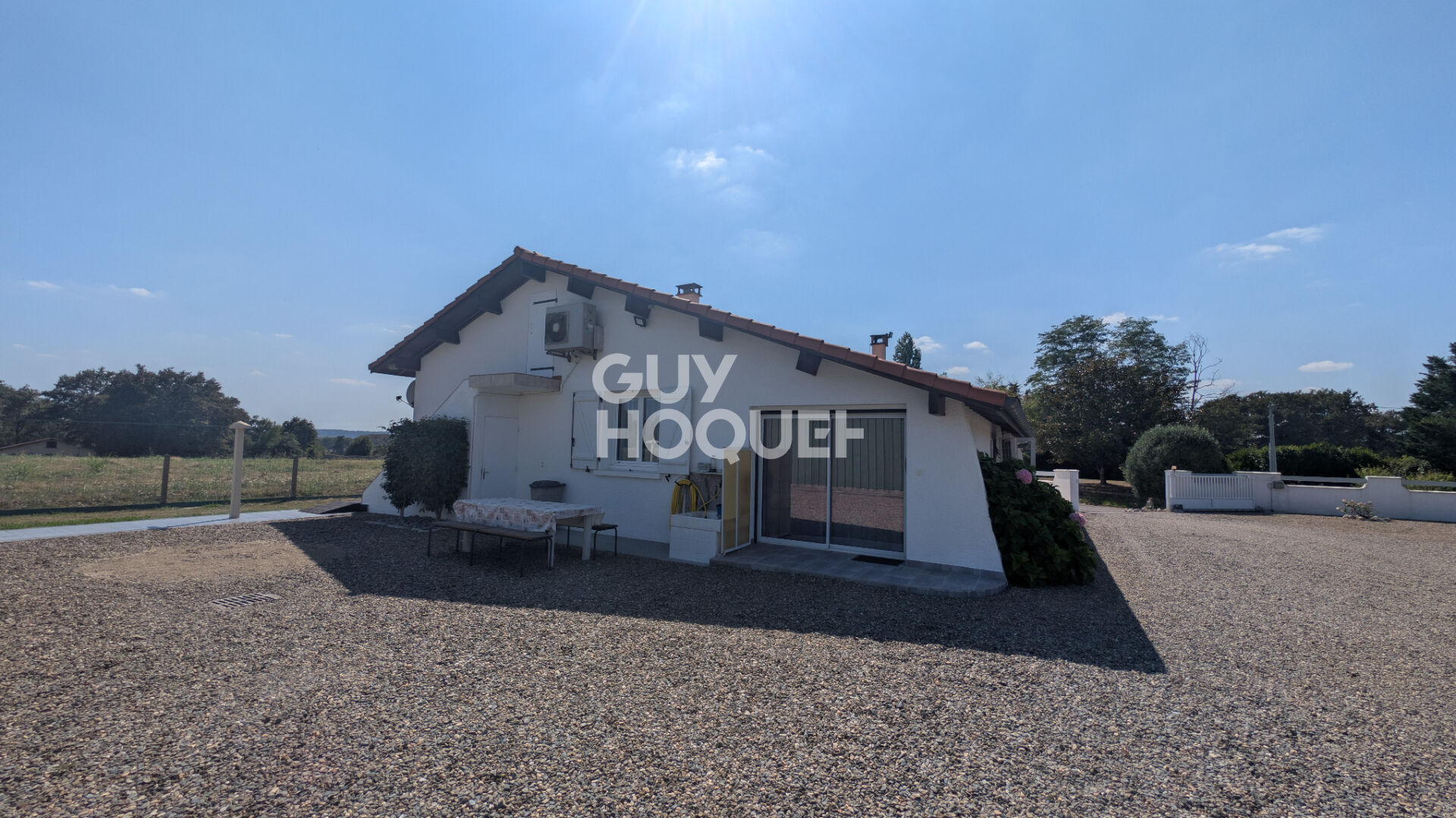 Le Vignau - Maison familiale pleine de charme et de possibilités