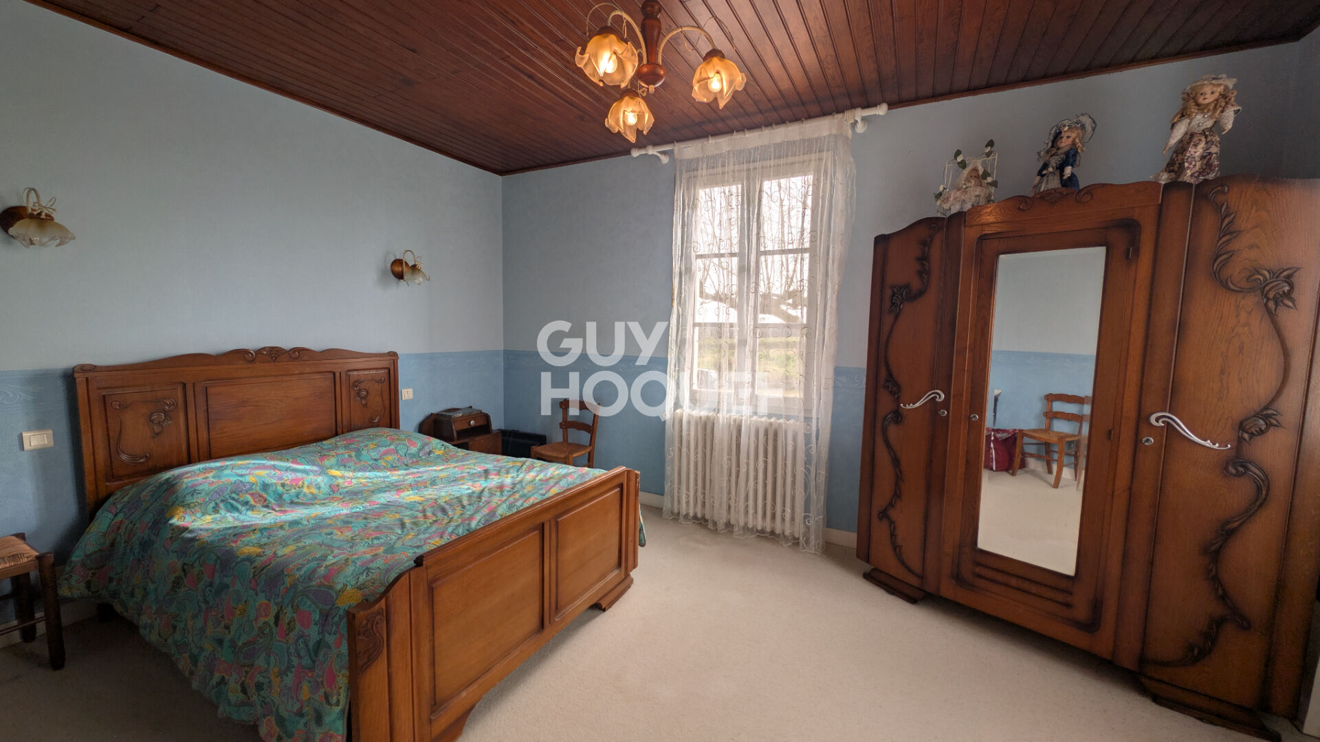 Idéal projet gîtes ou activité : ferme avec dépendances et 6 chambres