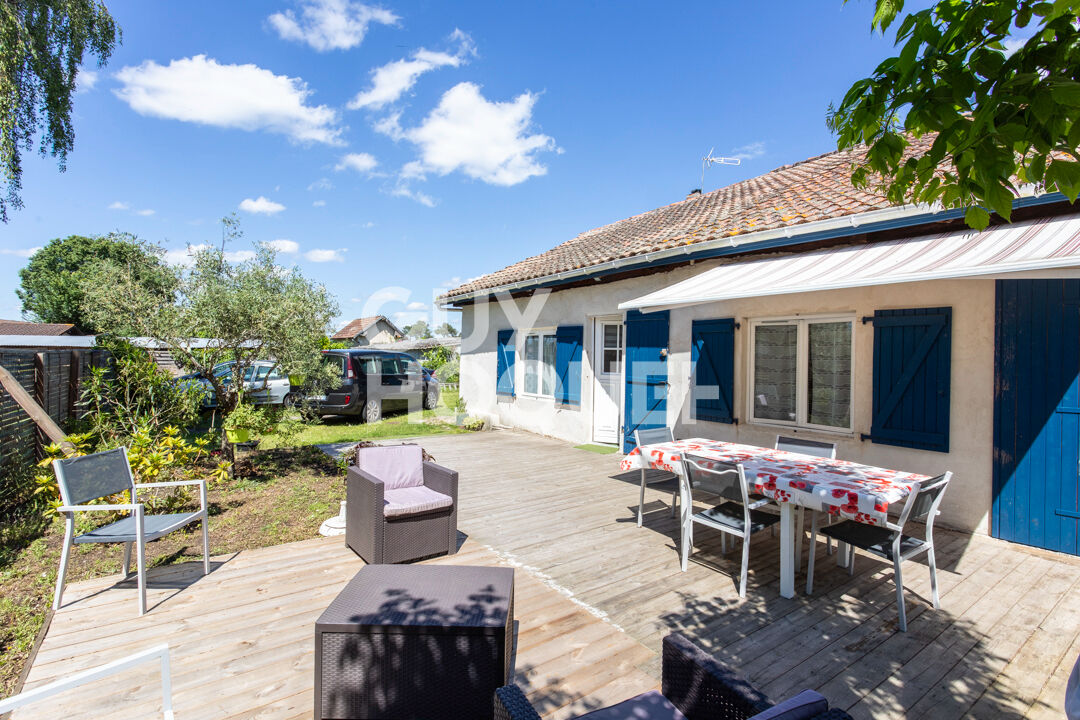 Authenticité et beaux volumes : 150 m² de charme et fort potentiel