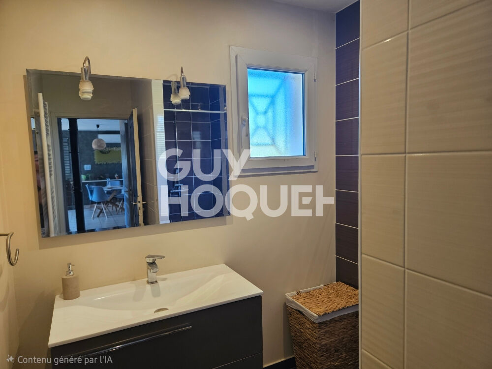 Jolie maison contemporaine de plain-pied avec piscine - Saint-Martin-d'Oney
