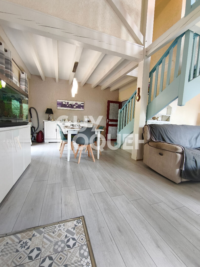 Maison 145 m2, 3 chambres, garage et piscine