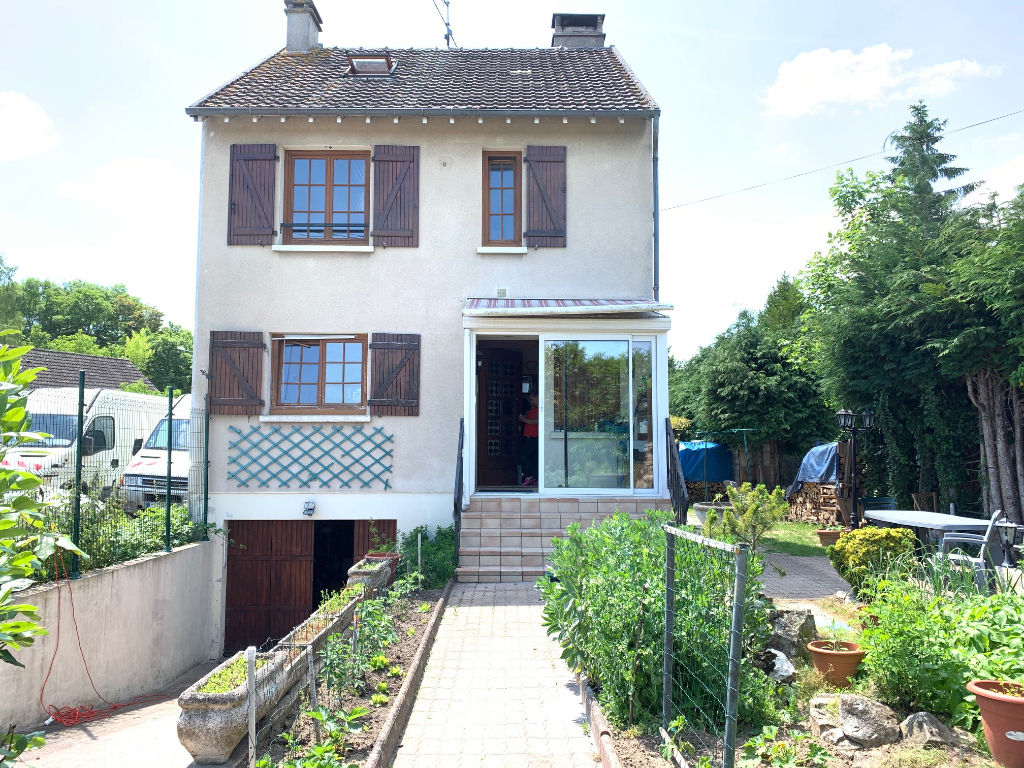 Maison 77760 5 pièce(s) 106.82 m2