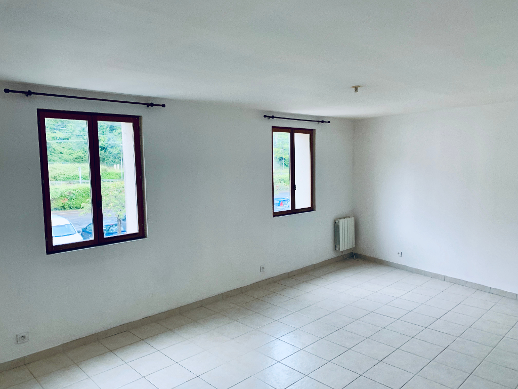 Appartement Champagne Sur Seine 1 pièce(s) 46.67 m2