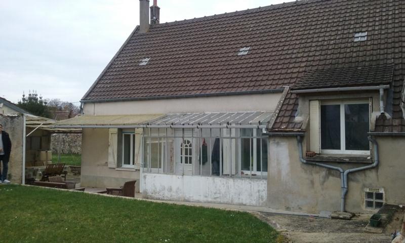 MONTEREAU Proche COMMERCES ECOLES GARE